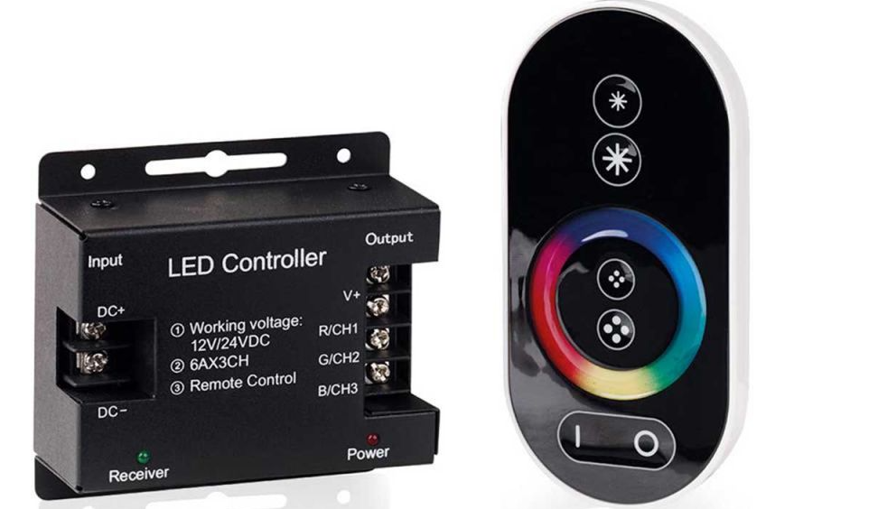 RECEIVER AND REMOTE CONTROLL